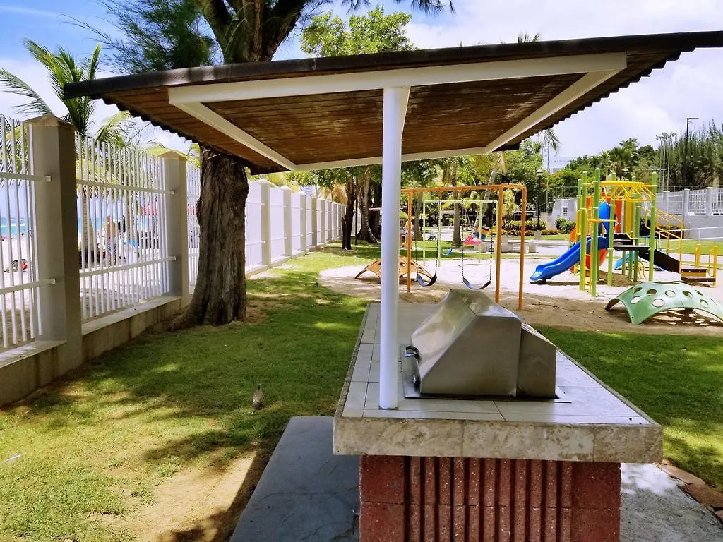 דירה סן חואן Beachfront Coral Beach Condo
